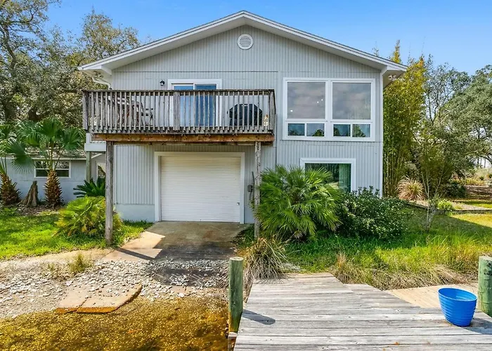 Lone Palm On The Bayou Holiday home *